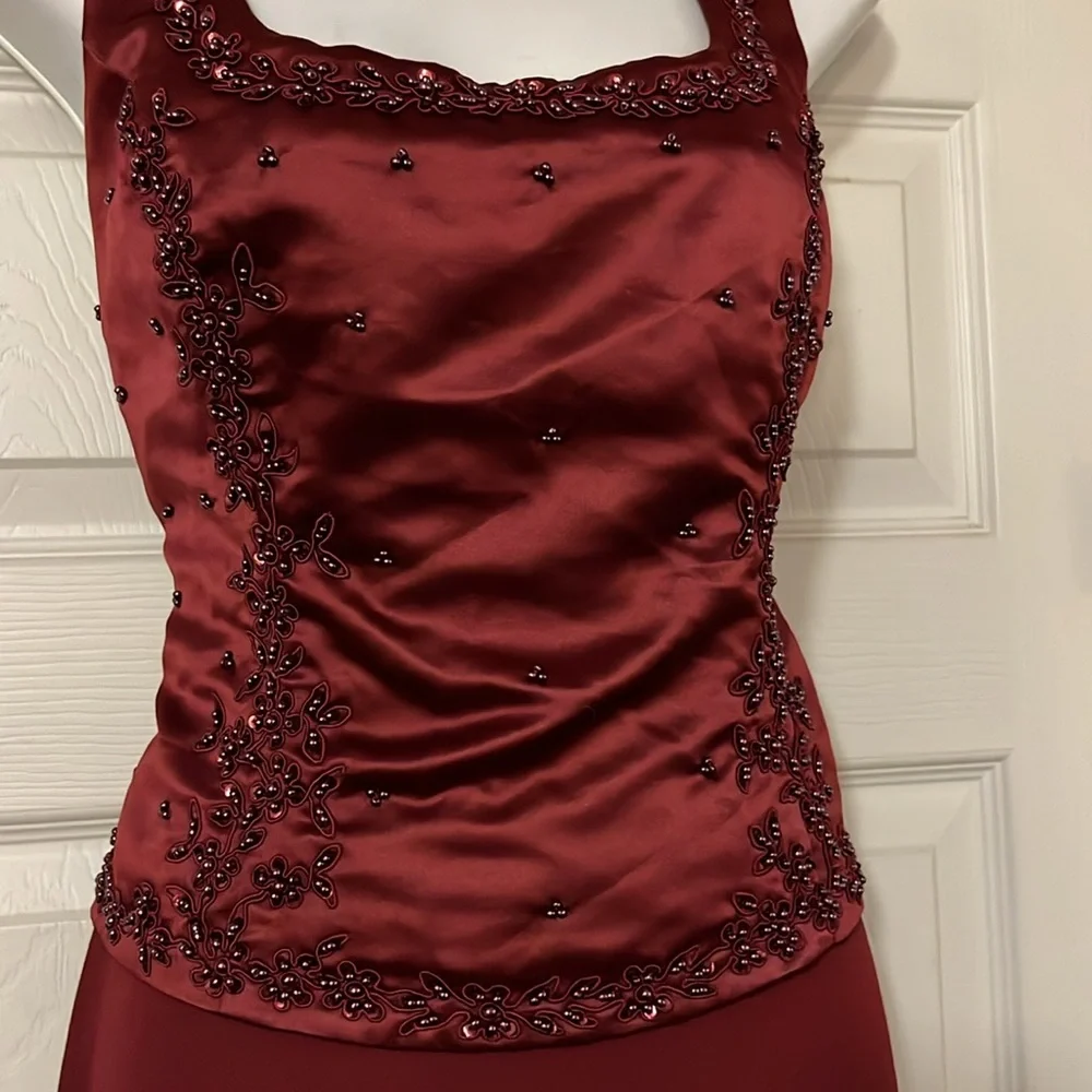 Rebecca Women’s Burgundy Merlot Dark Red Beaded Satin Sheer Formal Prom Gown L